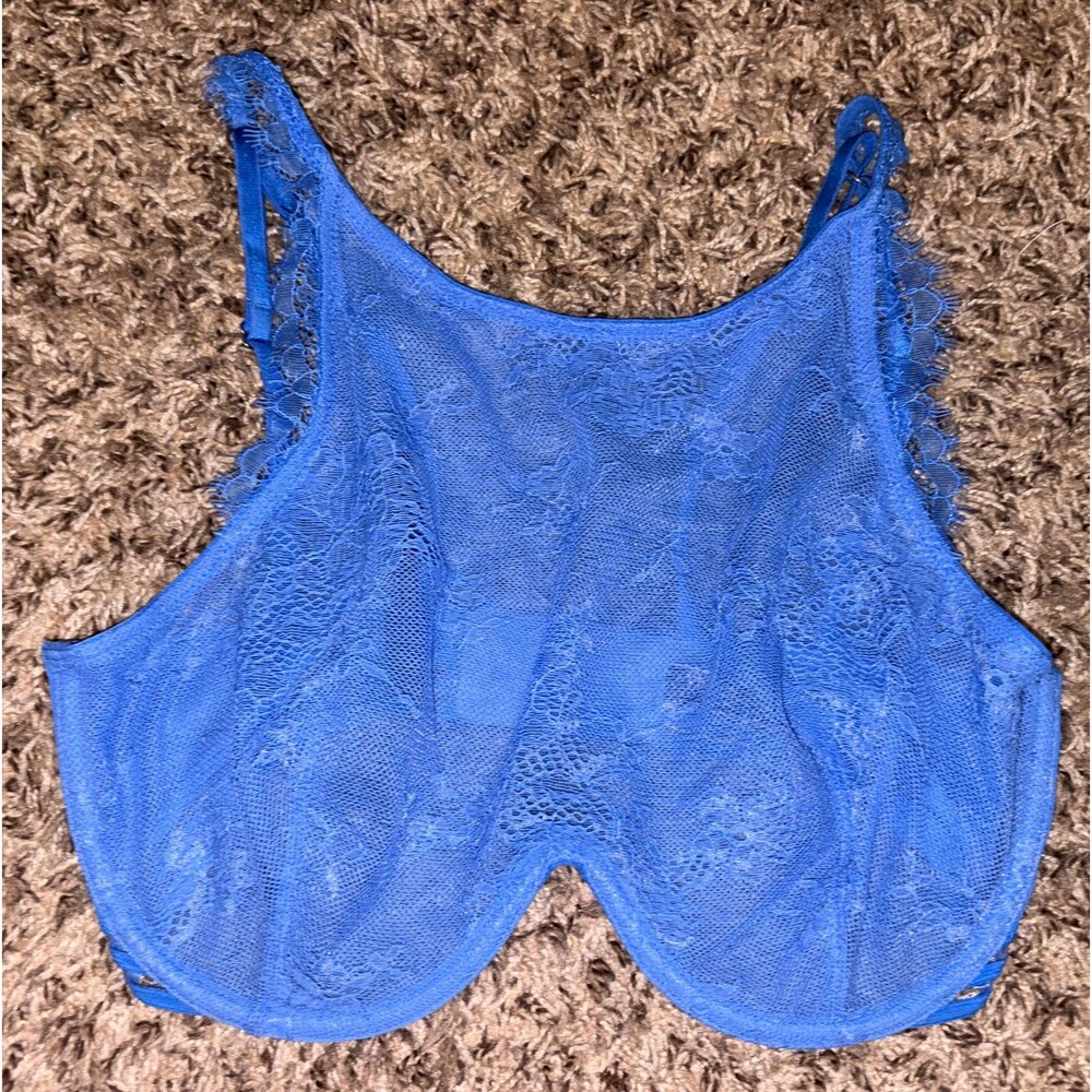 Victoria’s Secret Very Sexy‎ High Neck bralette 32DDD / 32F New Without Tags